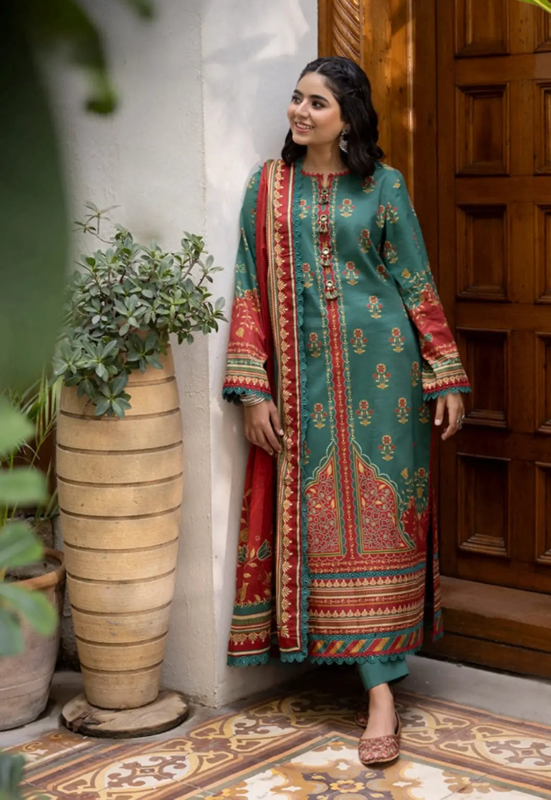 Dil-e-Sabz Ethnic Green Lawn Suit with Dupatta WOMEN'S CHOICE