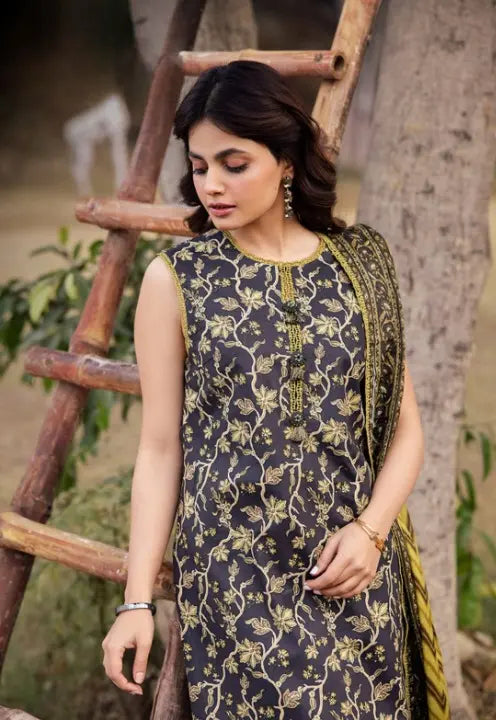 Sundus-Black & Mustard 3 Piece Suit WOMEN'S CHOICE